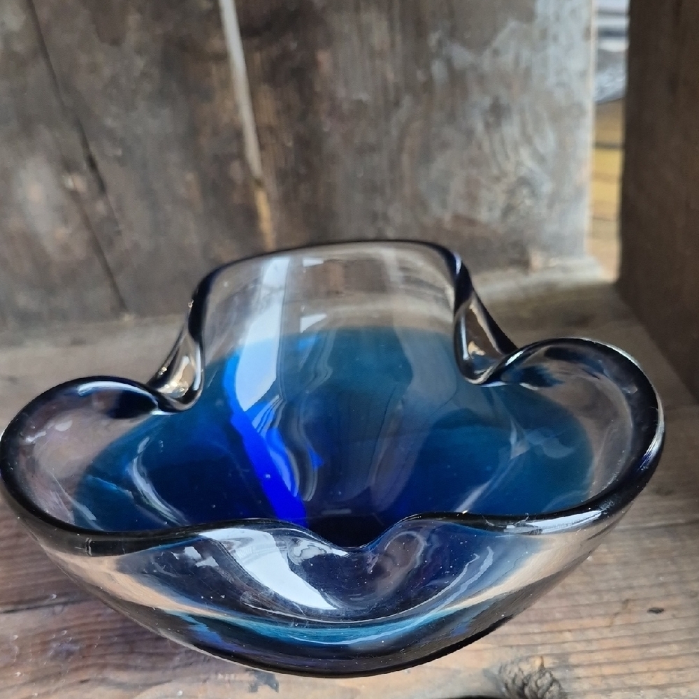 Blue art glass folded bowl